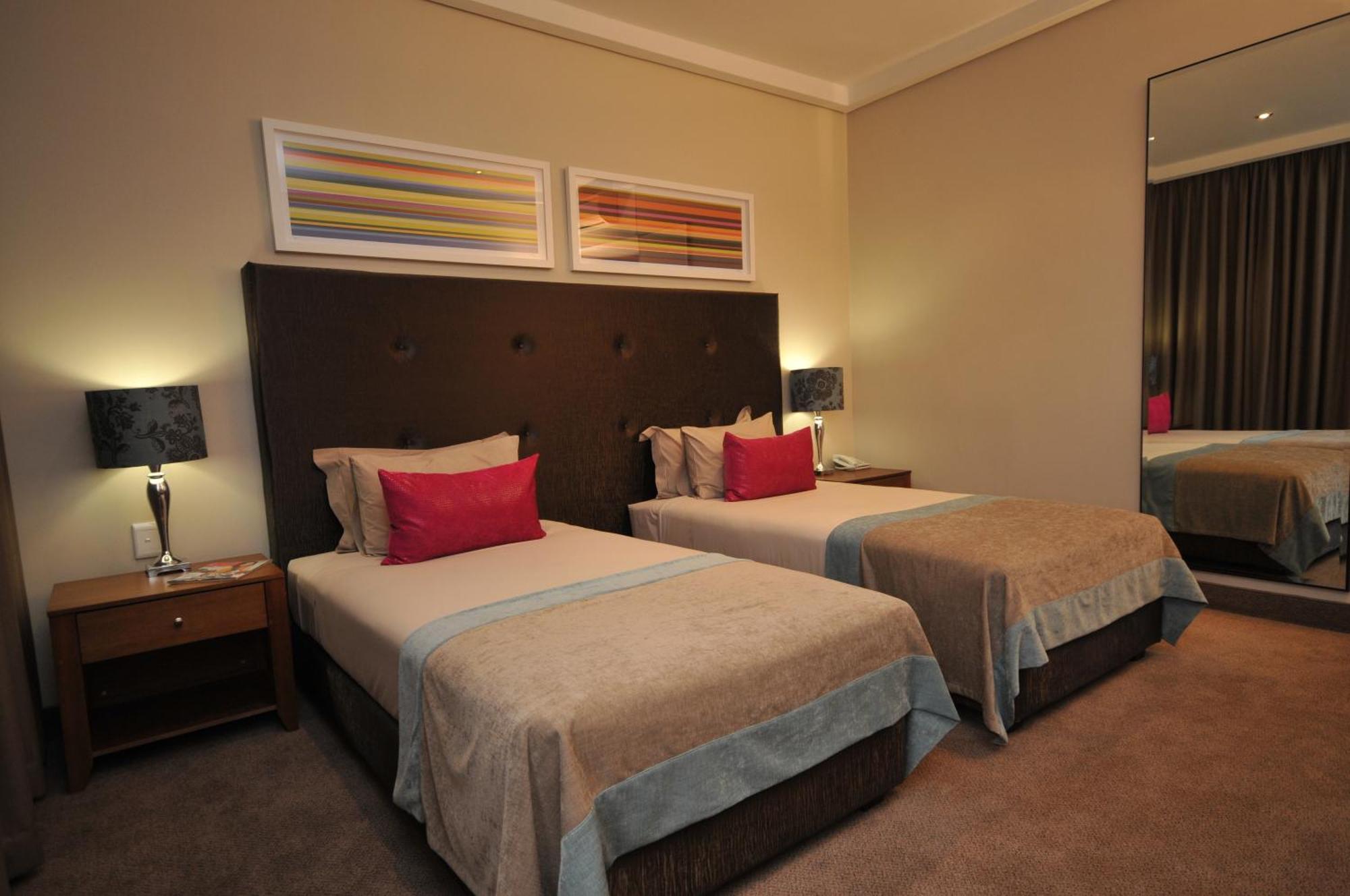 Apollo Hotel Johannesburg Exteriör bild